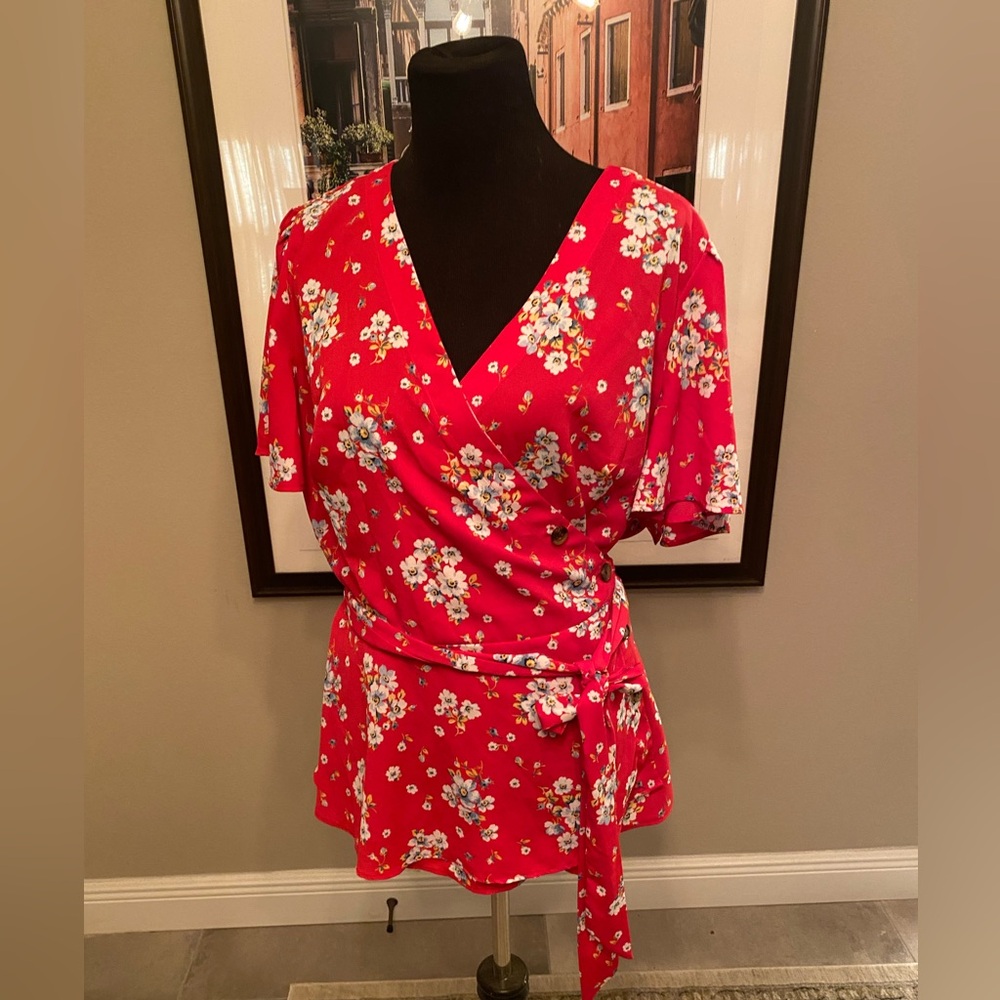 Loft Plus Wrap Top